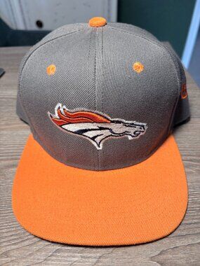 Denver Broncos Snapback Hat - Leader Loga - Gray and Orange